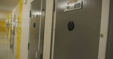 Violence sur sa mère, à Pornic : libéré de prison le 5 décembre, il y retourne