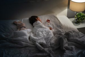 Le baluchon : conseils pour favoriser l'autonomie et le sommeil chez papi et mamie