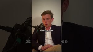 À 20 ans, il investit dans une ruine ! 😳 #jeunesdoers