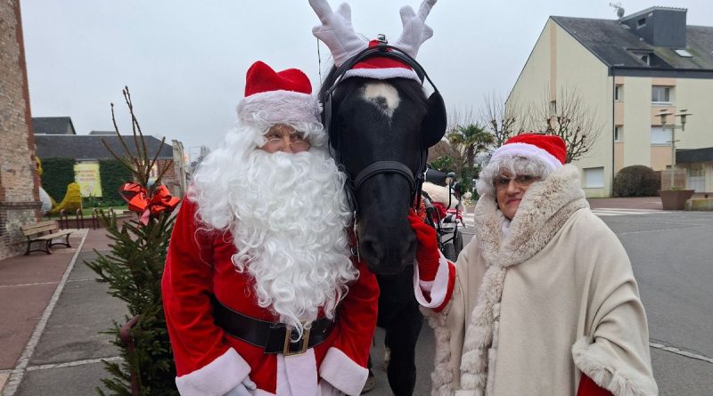 À quelques heures de leur tournée, le père et la mère Noël, invités exceptionnels d'ICI Normandie - ICI