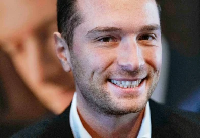 Jordan Bardella au cœur d'une plainte pour son média training financé par le Parlement européen