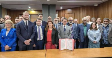 Accord de Bougival : Emmanuel Macron invite les délégations calédoniennes à Paris le 16 janvier