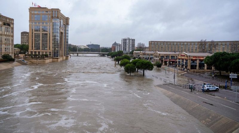 Alerte météo : fin de la vigilance rouge crue dans l’Hérault et un risque élevé de neige et verglas dans deux départements