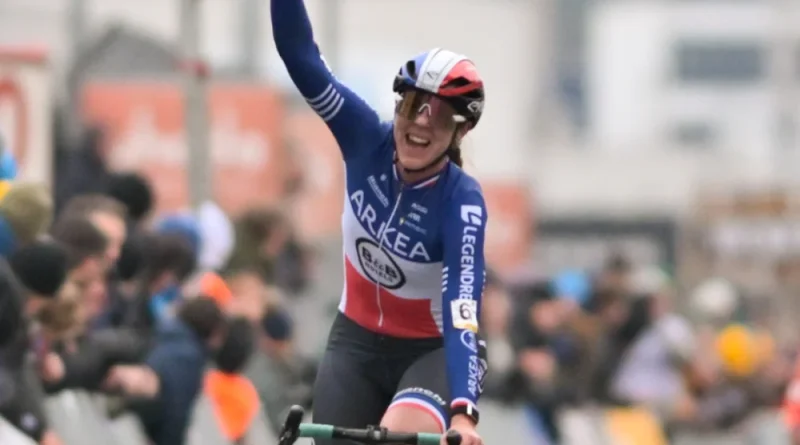 Amandine Fouquenet s'impose pour la première fois en Superprestige à Heusden-Zolder !