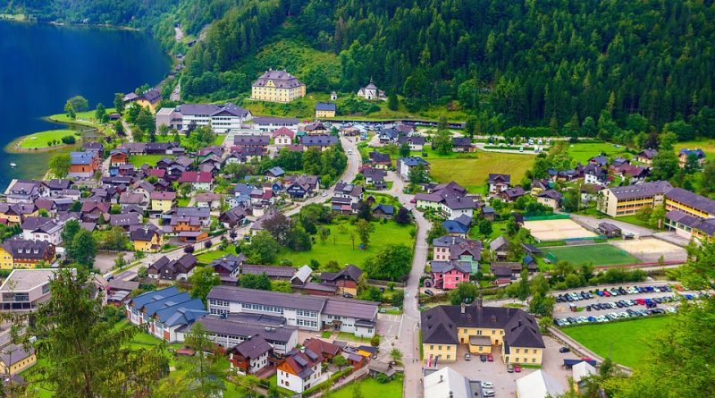 Auvergne-Rhône-Alpes, Lyon, Annecy, Alps, volcano, lake, mountain, ski, village