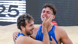 Les Bleus du beach-volley prêts pour une demi-finale historique aux Mondiaux