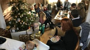 Réservations de séjours en groupe pour Noël et Nouvel An : un boom observé plusieurs mois à l'avance