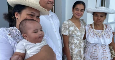 Baptêmes de Noël à Moorea : recueillement et tradition au temple protestant de Haapiti