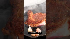 Bifteck de Faux-Filet Vieilli à Sec : Une Délicieuse Découverte