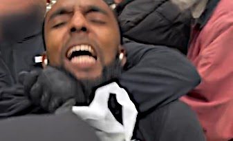 Boycott Carrefour et la violence de sa milice privée.