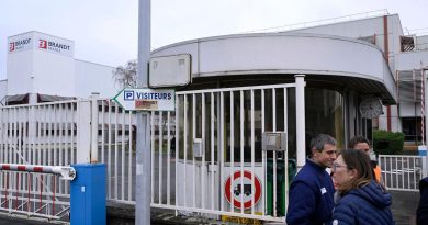 Brandt dans le Loiret : "Quand on aura repris la société, il n'y aura plus de dettes" promet Stephan Français - ICI