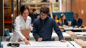 Aides aux employeurs d'apprentis : dispositifs et conditions sur Travail-emploi.gouv.fr