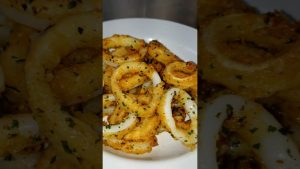 Calamars Maison : Tendres et Croustillants à Déguster ! 🦑🔥