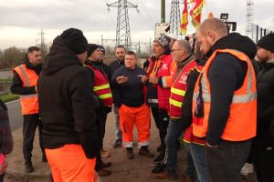 Colère des éboueurs : les salariés accusent leur employeur d'entraver le droit de grève