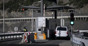 La stratégie des Grisons pour gérer les flots de spectateurs en route vers les JO de Milan-Cortina | RTS