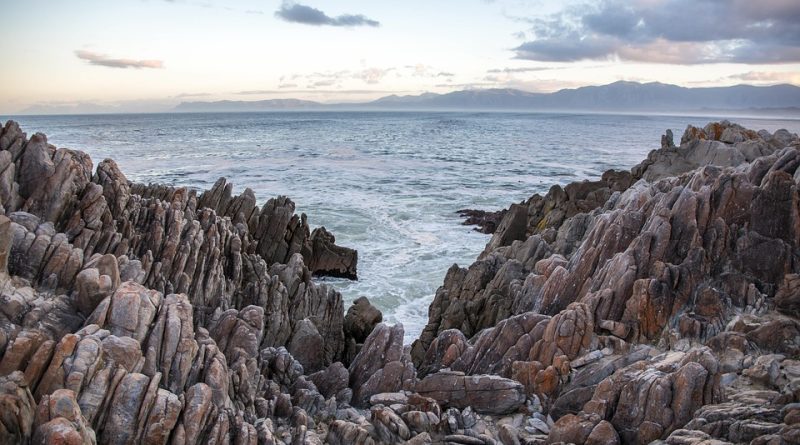 Corse, Ajaccio, Bastia, mountain, beach, sea, cliff, village, maquis, landscape