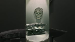 Couteau pliant SOG Seal XR Blackout - Fabriqué aux USA