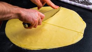 Croissants rapides et savoureux, sans œufs ni four