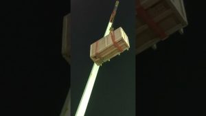 Déchargement de Cargo : Du Navire au Camion