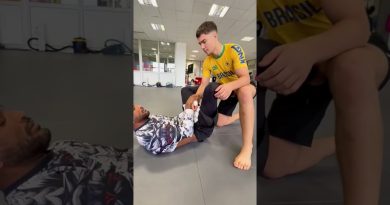 Défense : Techniques Clés pour Dominer Votre Opposant