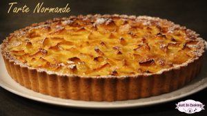 Délicieuse Tarte Normande aux Pommes : Recette Facile