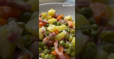 Délicieuse jardinière de petits pois et légumes