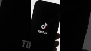 Des ados polonais ciblent les filles 'provocantes' sur TikTok