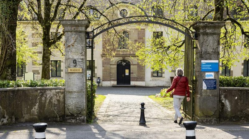 Des citoyens font recours contre la validation de l'élection municipale de Vernier | RTS