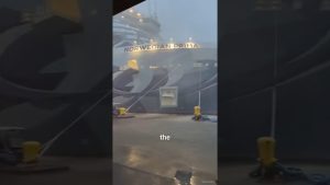 Des vents violents font céder les amarres du navire Norwegian