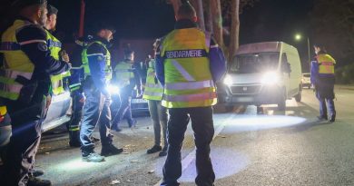 Drôme-Ardèche: opération anti-délinquance, plus de 1 200 personnes contrôlées en 2 h