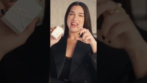 Dualipa révèle son parfum préféré : Libre d'YSL 💛👑🤍