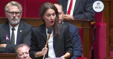 Elsa Faucillon critique un budget qui aggrave notre déficit