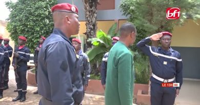 Établissement de liens avec les forces de sécurité intérieure