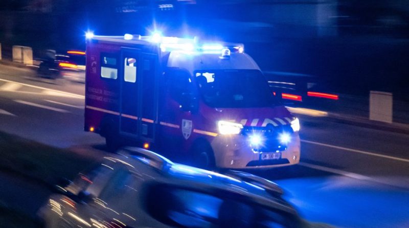 Flers : un jeune homme grièvement blessé après avoir percuté un arbre la nuit de Noël
