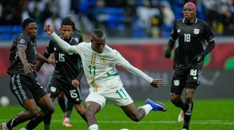 Football. CAN : le Sénégal déroule pour son entrée en lice, la Tunisie domine l'Ouganda