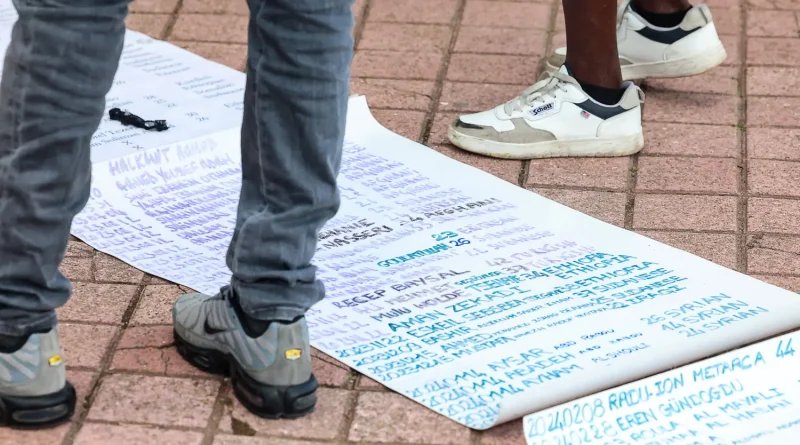 Frontière franco-britannique: députés PCF vont lancer une commission d'enquête droits humains