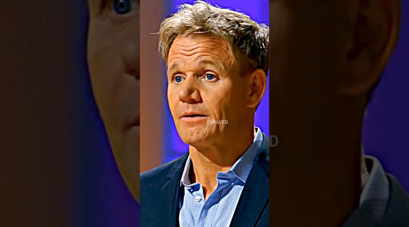 Gordon Ramsay Détruit le Plat d'un Concurrent