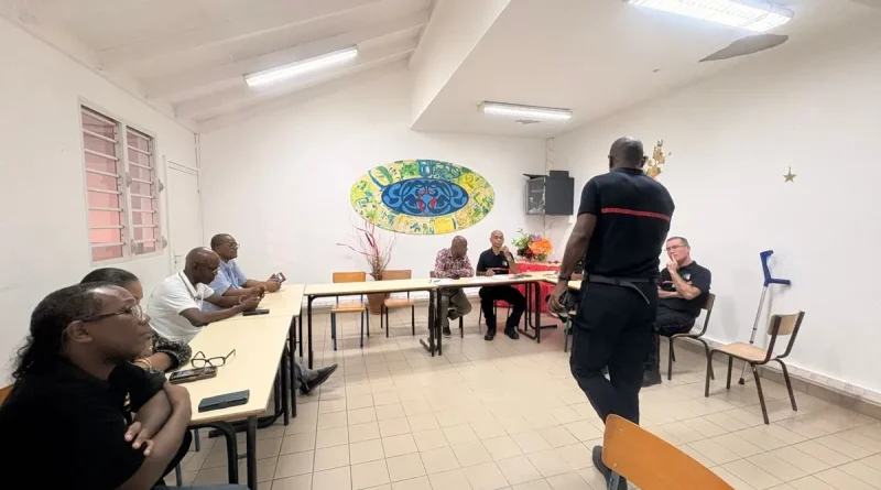 Guadeloupe : des cellules d’écoute instaurées à Sainte-Anne après le drame ayant blessé 19 personnes.