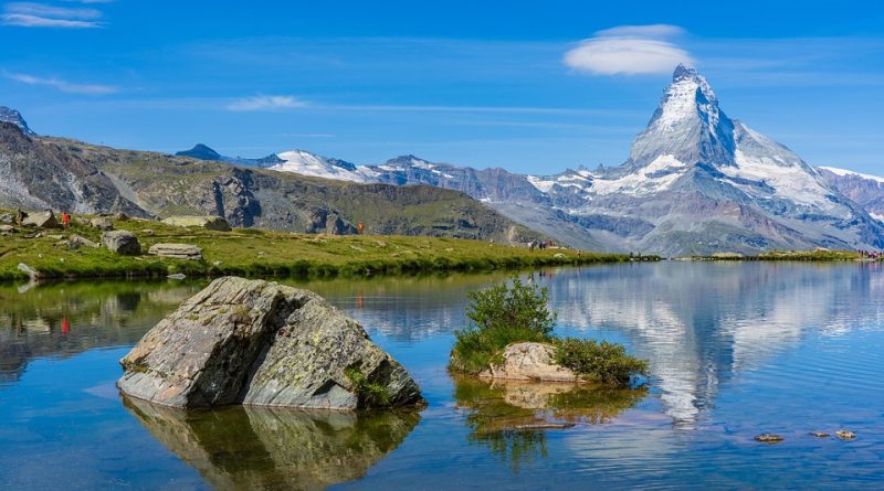 Switzerland, Alps, Matterhorn, lake, mountains, Swiss flag, Geneva