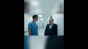 Il découvre sa paternité, mais une triste nouvelle l'attend...