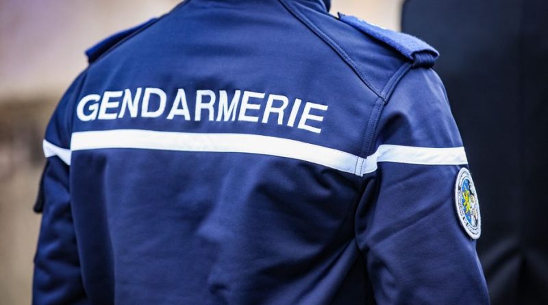 Il tire sur sa femme puis se suicide : un couple de 80 ans retrouvé mort
