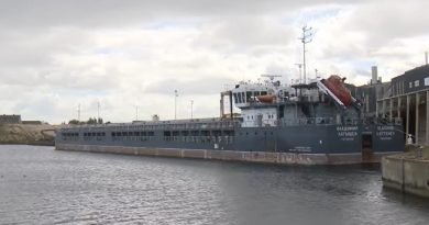 Ille-et-Vilaine. « S'il ne paye pas, on fera vendre le navire » : la justice condamne l'armateur d'un cargo russe gelé