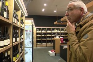 "Ils vont se sublimer l'un l'autre". À la recherche de l'accord parfait entre mets et vins de Corse