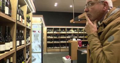 "Ils vont se sublimer l'un l'autre". À la recherche de l'accord parfait entre mets et vins de Corse