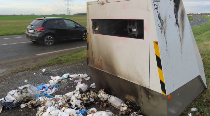 « Inacceptable » : au moins cinq radars endommagés dans l’Oise, le préfet va porter plainte