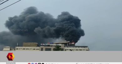 Incendie à l'hôpital Baby Memorial de Kozhikode