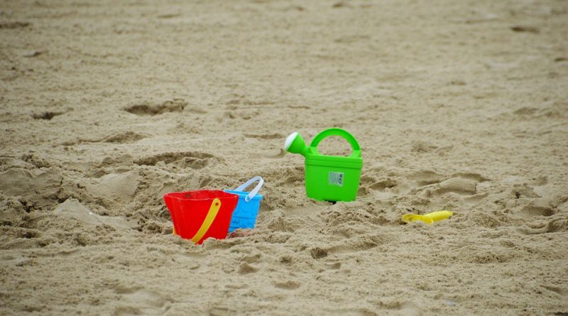 Hauts-de-France, Lille, Amiens, beach, cliffs, cathedral, mining, landscape, village