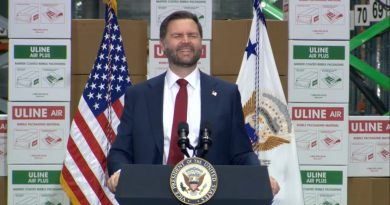 Le rire de JD Vance : comment l'épistémologie « conspi-friendly » s'impose aux débats