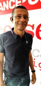 Jean-Gilles Assard, journaliste : « J'aimerais beaucoup retrouver ma moto »