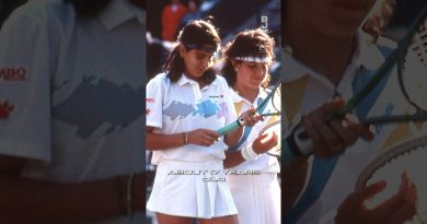 Joue contre deux légendes du tennis à 17 ans ! 🎾